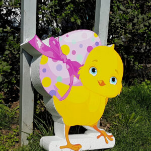 Figura 3D - PUI purtând ou de Paşte