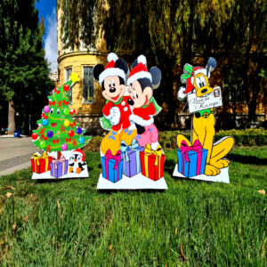 Compoziţie - BRAD DE CRĂCIUN, MICKEY ȘI MINNIE MOUSE, PLUTO
